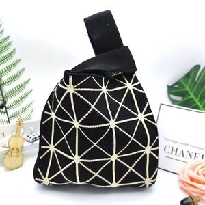 Black and Cream Geometric knitted bag
